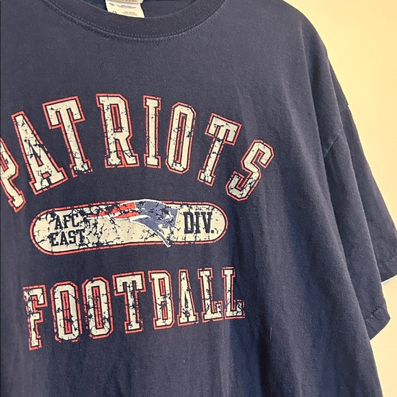 Fruit of the Loom Navy Patriots Football Tee - Picture 13 of 14